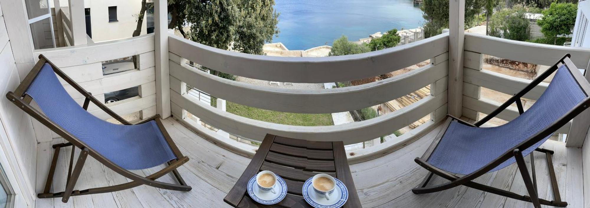 SeaStar Apartment Utjeha Bagian luar foto