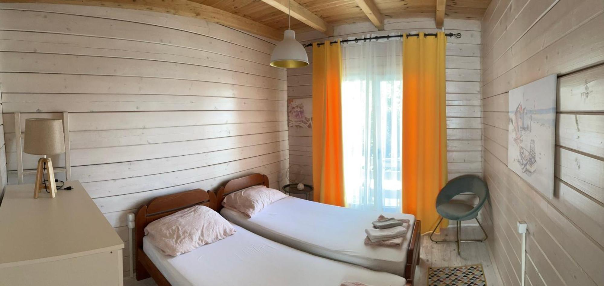 SeaStar Apartment Utjeha Bagian luar foto